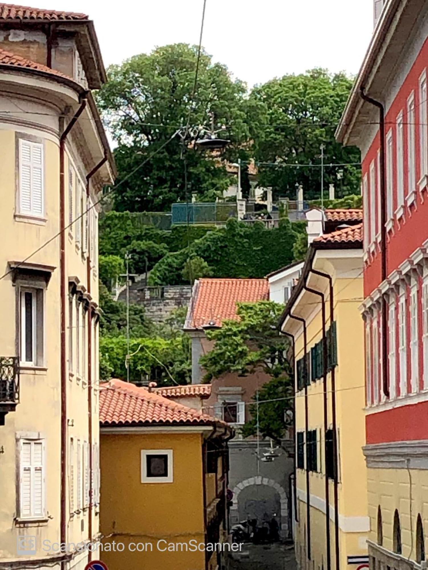 Casa Vacanze Desiderio Terst Exteriér fotografie