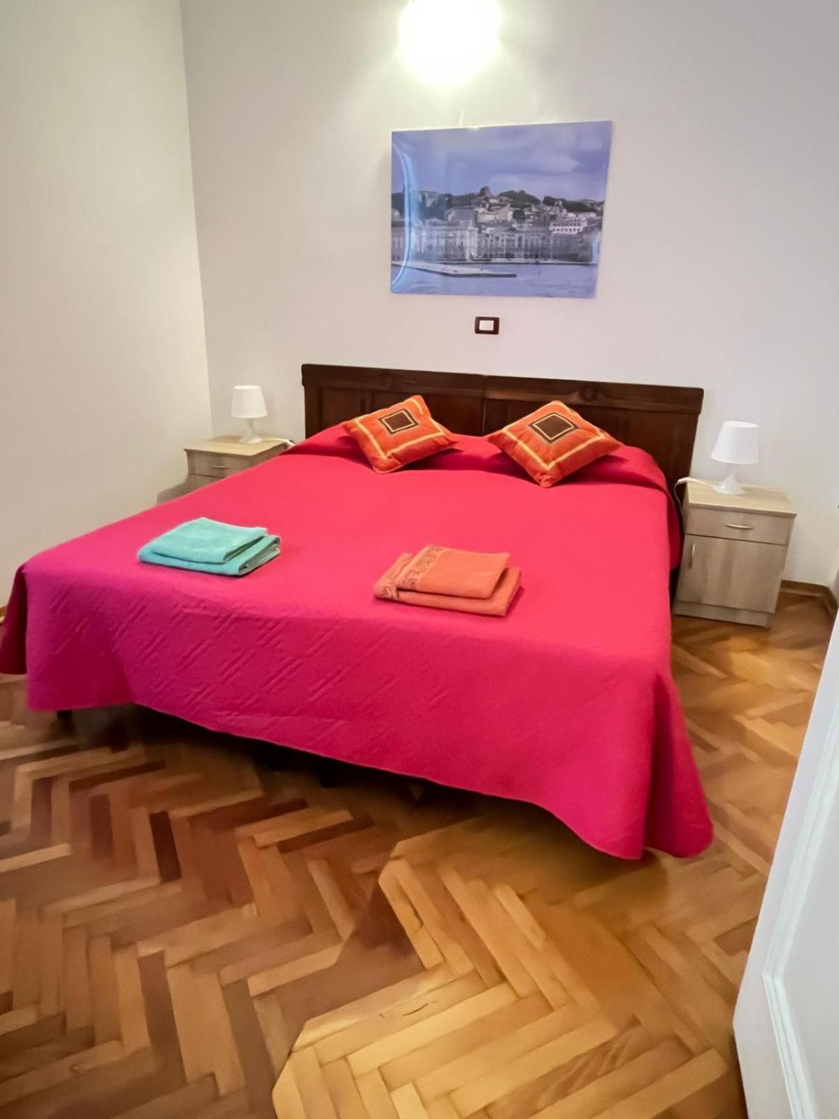 Casa Vacanze Desiderio Terst Exteriér fotografie